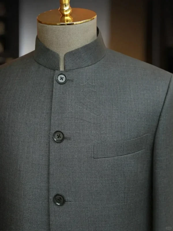 ComfyUI_00001_kpxhm_1759130892 Modern Chinese Mao Suit | Mandarin Collar Blazer & Trousers Set | Custom OEM Service Available