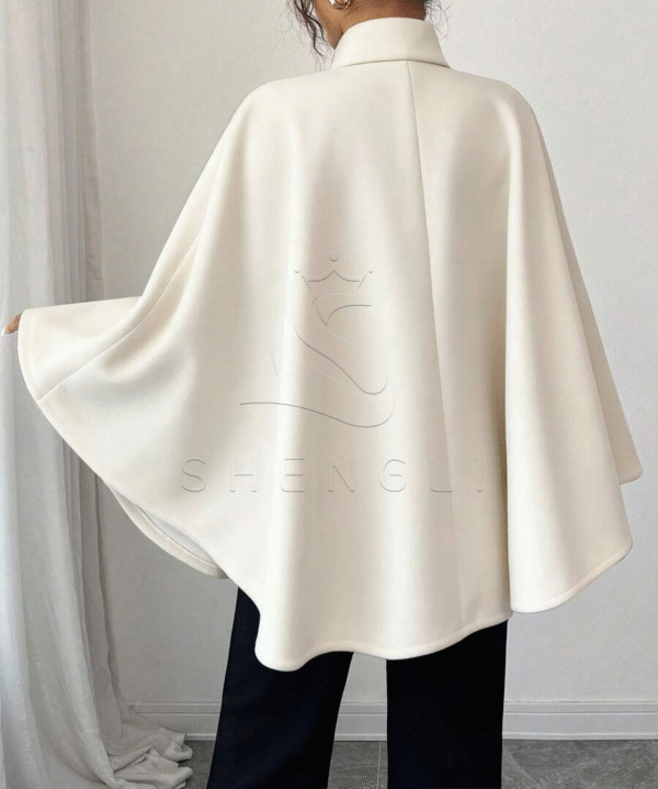 Elegant Vacation Outfits for Women | Summer Charm & Winter Tweed Collection