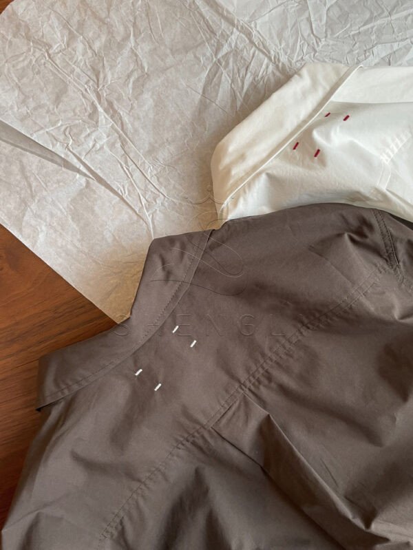 Minimalist Loose-Fit Solid Color Blouse - Elegant Oversized Women's Shirt for Daily & Office Wear